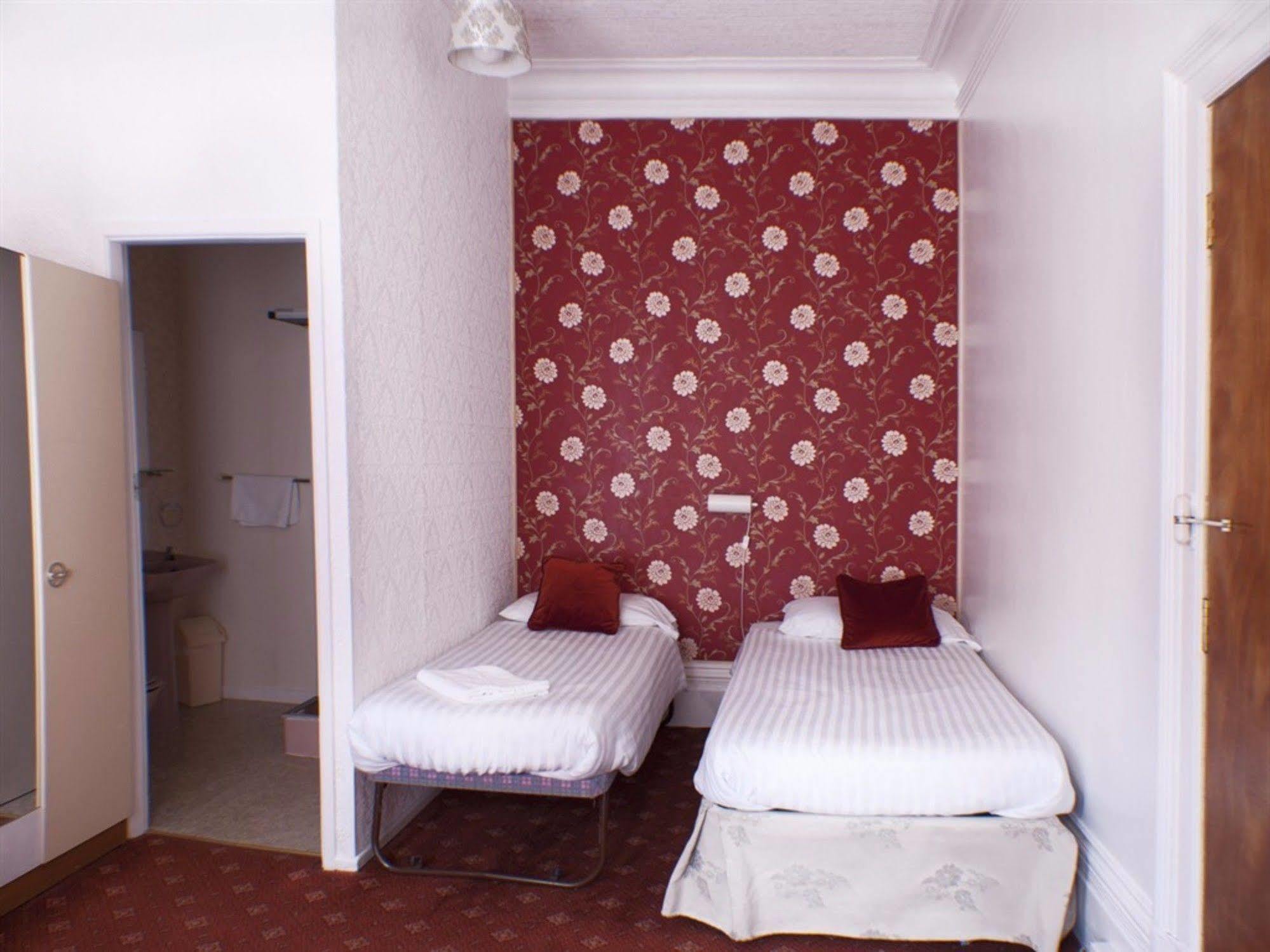 The Highfield Private Hotel Blackpool Exterior foto